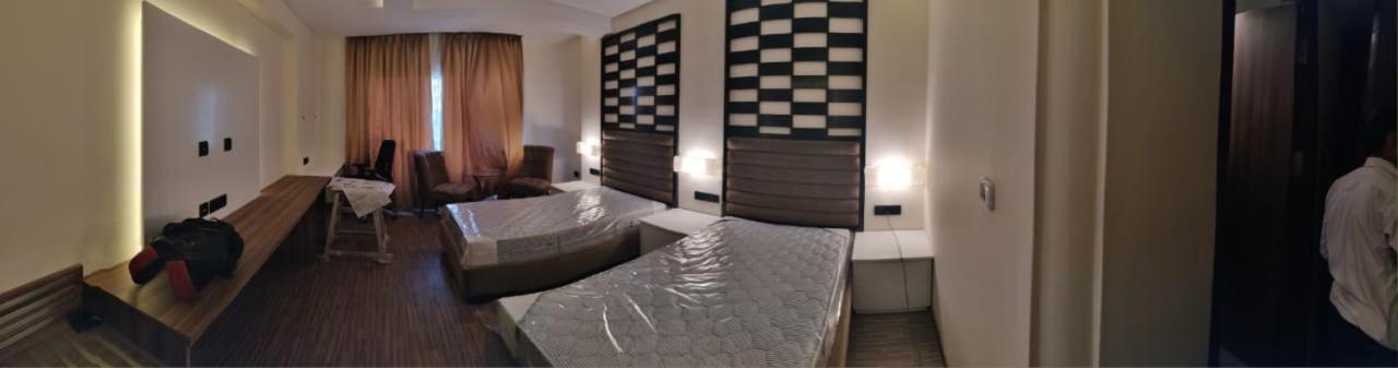 The Checkers Hotel Chennai Ngoại thất bức ảnh